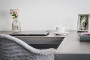 主婦が在宅副業で月5万を狙うための比較ポイントは？